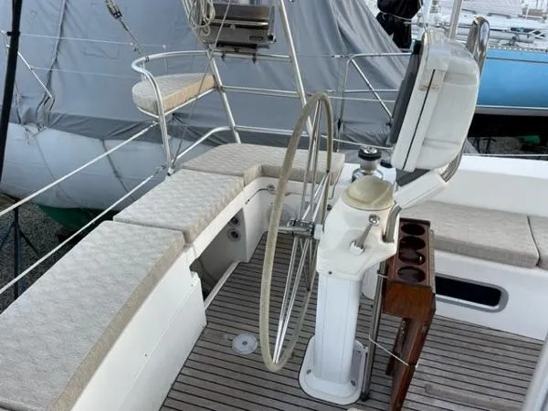 Slide: The Image of Wauquiez Pilot Saloon 40 2002 - 11