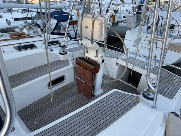 Slide: The Image of Wauquiez Pilot Saloon 40 2002 - 7