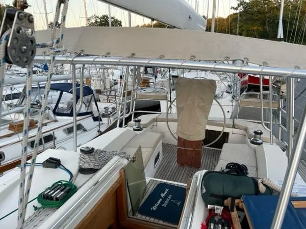 Slide: The Image of Wauquiez Pilot Saloon 40 2002 - 9