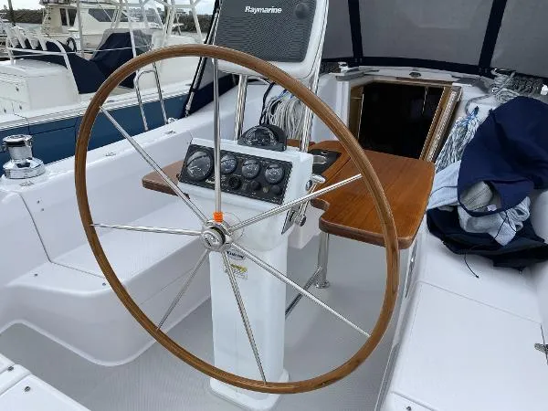 Slide: The Image of Catalina 355 2015 - 10