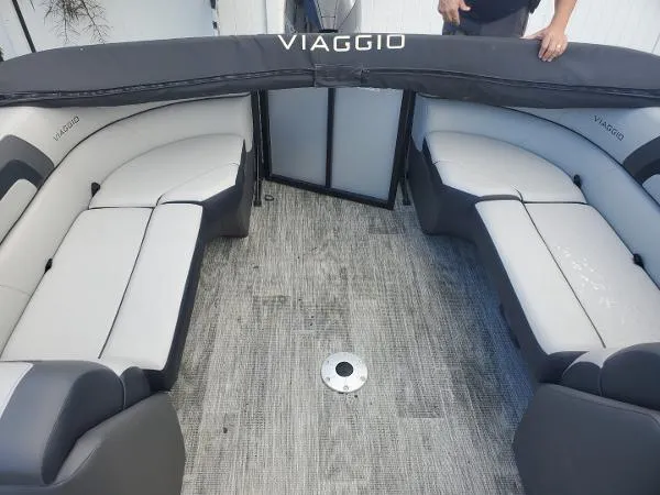Slide: The Image of Viaggio LAGO 25U 2023 - 8