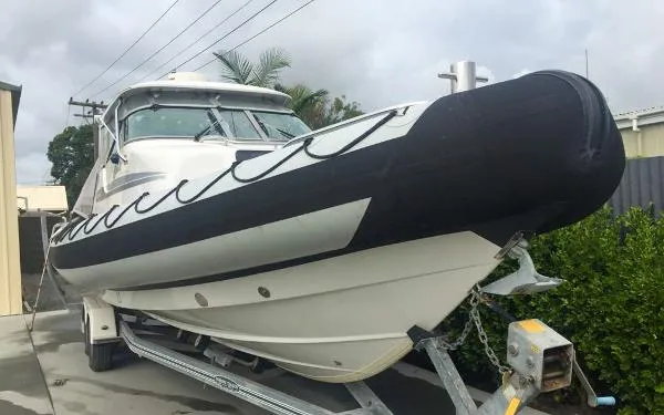 Slide: The Image of Protector 28 Targa 2006 - 1