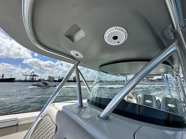 Slide: The Image of Valhalla Boatworks V-41 2021 - 5
