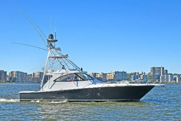 Slide: The Image of Viking 54 Sport Tower 2022 - 3