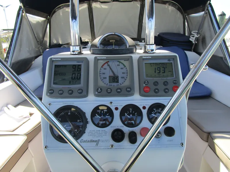 Slide: The Image of Catalina 387 2007 - 18