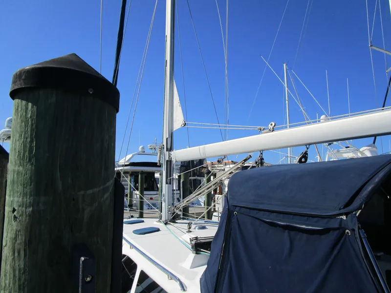 Slide: The Image of Catalina 387 2007 - 9