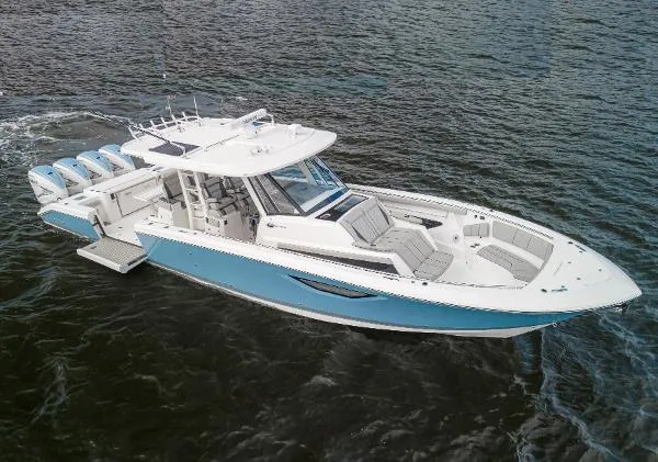 Slide: The Image of Pursuit S 428 Sport 2022 - 0