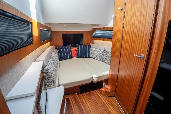 Slide: The Image of Pursuit S 428 Sport 2022 - 7