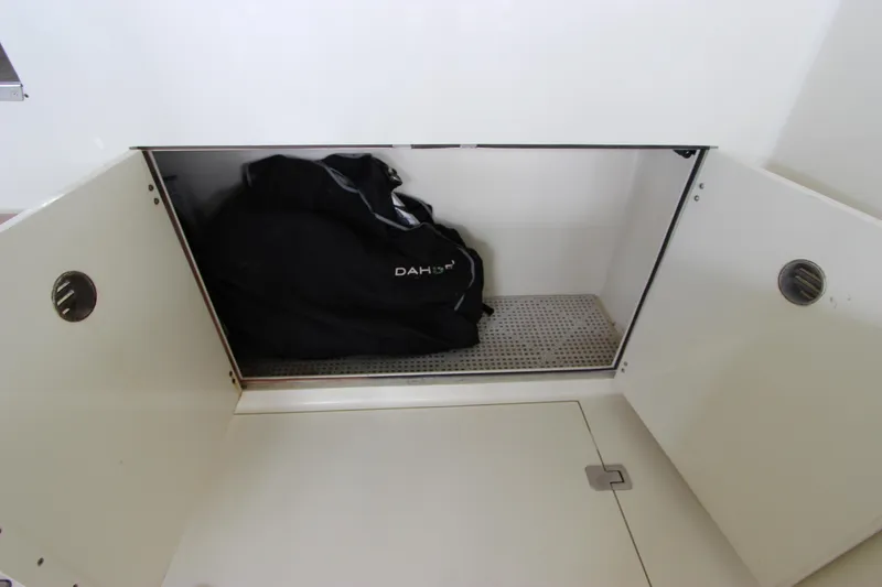 Slide: The Image of Huckins 56 Linwood 2006 - 62