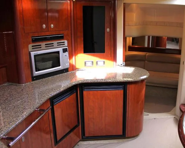 Slide: The Image of Sea Ray 44 Sundancer 2006 - 5