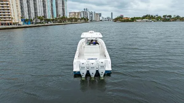 Slide: The Image of Invincible 39 Open Fisherman 2021 - 1