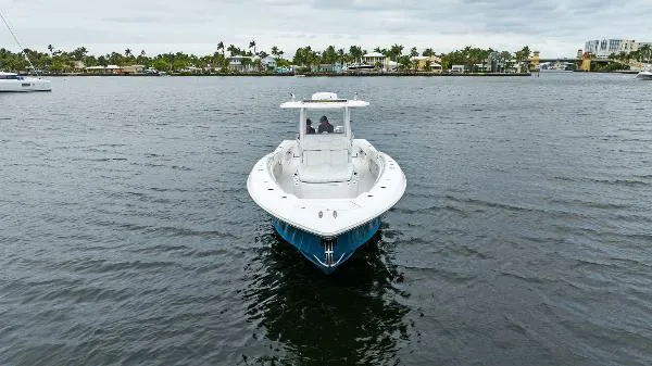 Slide: The Image of Invincible 39 Open Fisherman 2021 - 5