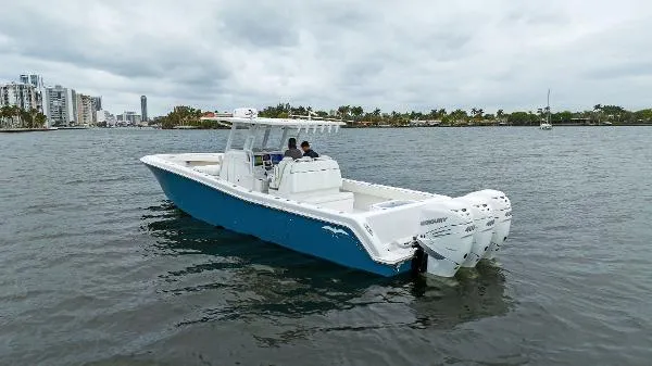 Slide: The Image of Invincible 39 Open Fisherman 2021 - 8