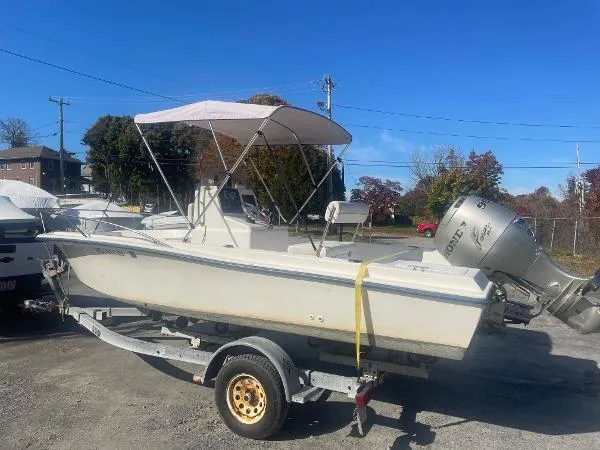 Slide: The Image of Sea Fox 192 Center Console 2002 - 0
