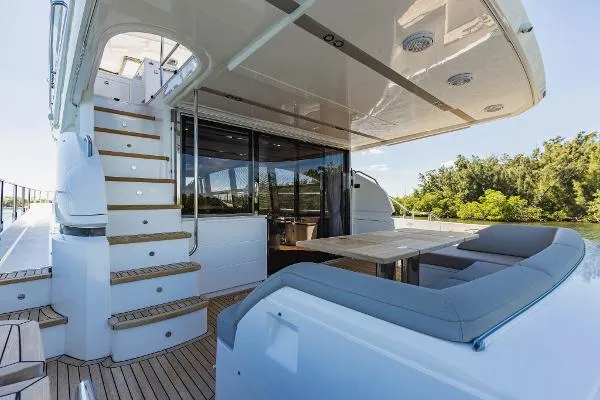 Slide: The Image of Princess 68 FLY 2018 - 1