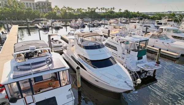 Slide: The Image of Carver Yachts 44 Cockpit Motor Yacht 2005 - 2