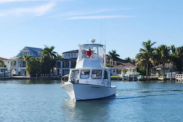 Slide: The Image of Crusader Boats 34 Commercial Flybridge 1984 - 10