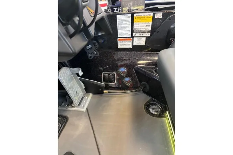 Slide: The Image of Nitro Z21 XL Pro 2026 - 113