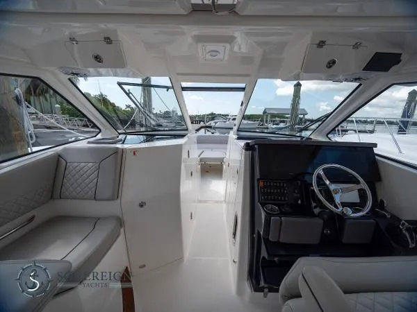 Slide: The Image of Pursuit DC 365 Dual Console 2022 - 10