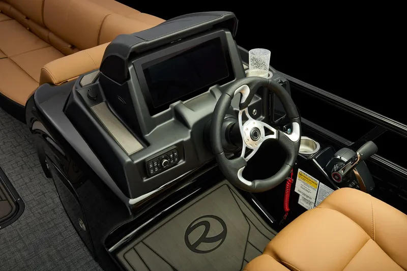 Slide: The Image of Regency 250 DL 2026 - 92