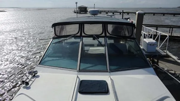 Slide: The Image of Sea Ray 340 Express Cruiser 1989 - 4