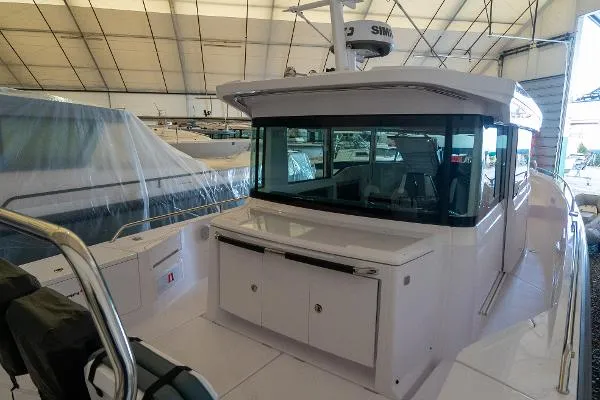 Slide: The Image of Axopar 37 Cross Cabin XC 2023 - 9