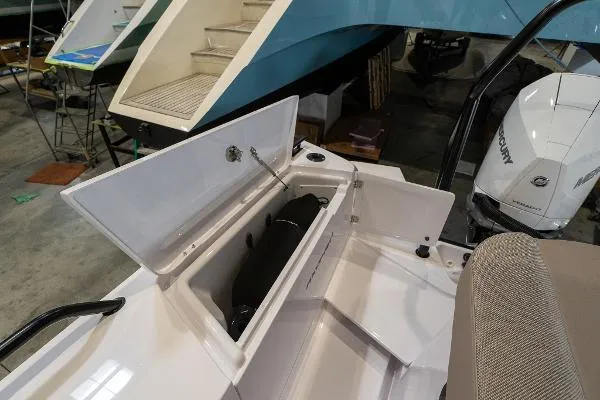 Slide: The Image of Axopar 37 Cross Cabin XC 2024 - 7