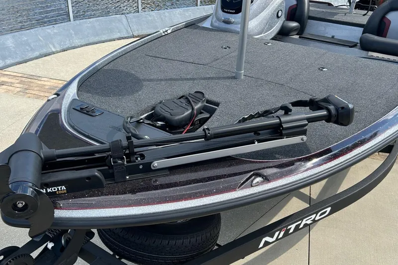 Slide: The Image of 2025 Nitro Z17 boat with Minn Kota Edge trolling motor on deck. - 7