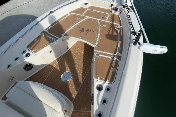 Slide: The Image of Grady-White 251 Coastal Explorer 2021 - 8