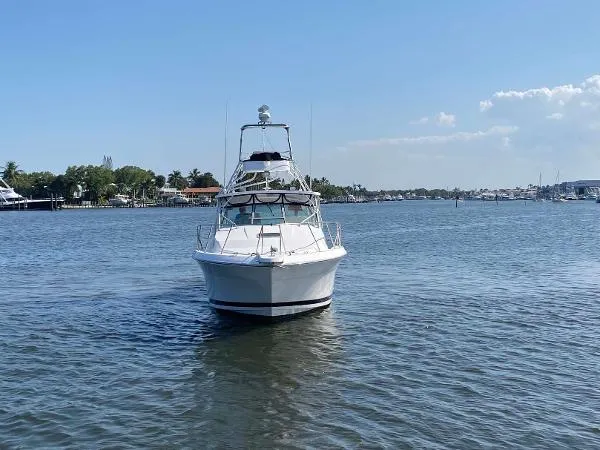 Slide: The Image of Wellcraft Coastal 330 1998 - 1