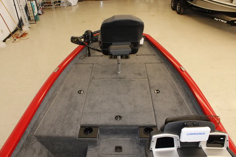 Slide: The Image of 2026 Tracker Pro Team 190 boat interior with fishing seat and Lowrance electronics. - 6