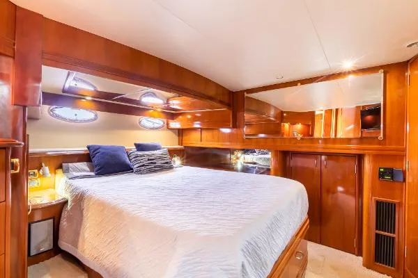 Slide: The Image of Carver Yachts 56 Voyager 2005 - 11