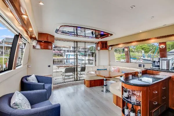 Slide: The Image of Carver Yachts 56 Voyager 2005 - 3