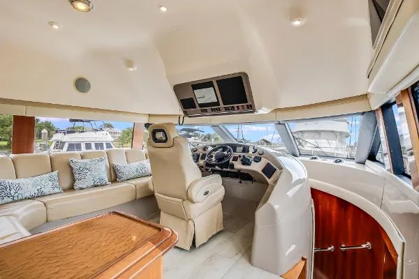 Slide: The Image of Carver Yachts 56 Voyager 2005 - 8