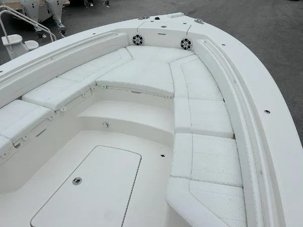 Slide: The Image of Regulator Marine 26XO 2021 - 8