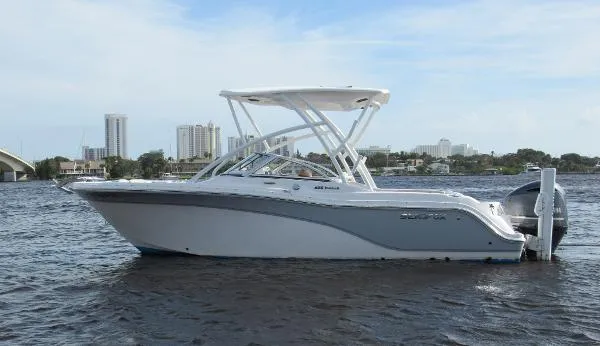 Slide: The Image of Sea Fox 226 Traveler 2022 - 4