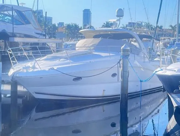Slide: The Image of Sea Ray 380 Sundancer 2008 - 3