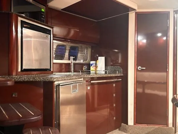 Slide: The Image of Sea Ray 380 Sundancer 2008 - 4