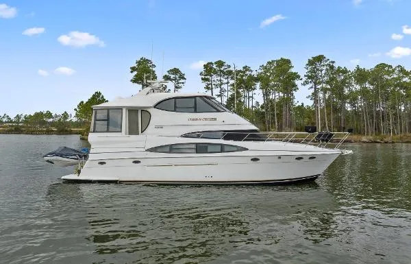 Slide: The Image of Carver Yachts 506 Motor Yacht 2000 - 1