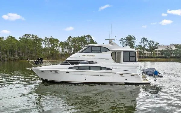 Slide: The Image of Carver Yachts 506 Motor Yacht 2000 - 2
