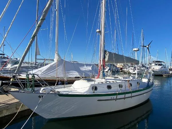 Slide: The Image of Pacific Seacraft 34 1985 - 0