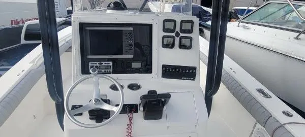 Slide: The Image of Regulator Marine 24 Forward Seating 2008 - 9