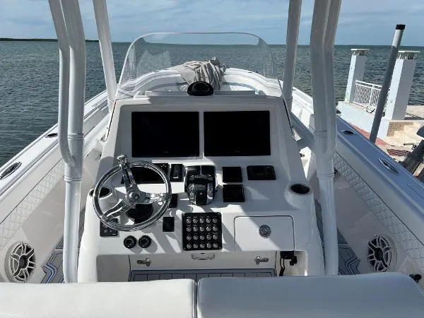Slide: The Image of Intrepid 327 Center Console 2020 - 3