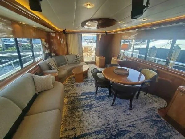 Slide: The Image of Horizon 92 Cockpit Skylounge 2001 - 9