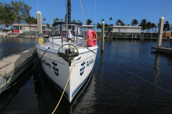 Slide: The Image of Hunter 36 2008 - 5