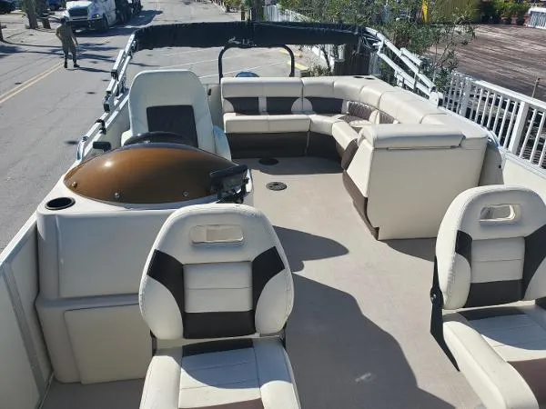Slide: The Image of Lexington 320 Series Fish Cruise Bi-Toon 2022 - 9