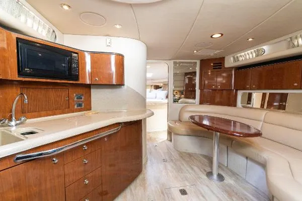 Slide: The Image of Sea Ray 380 Sundancer 2003 - 11