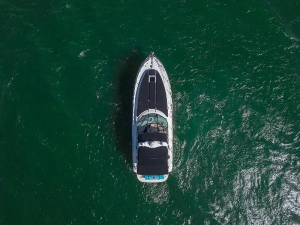 Slide: The Image of Sea Ray 380 Sundancer 2003 - 6