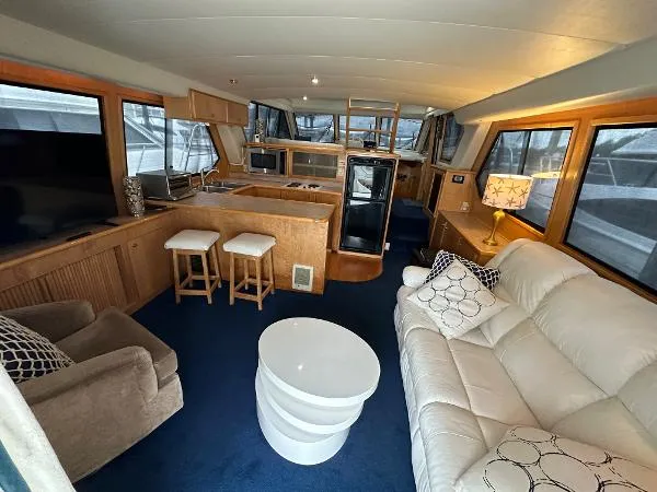 Slide: The Image of Navigator 53 Classic Pilothouse 1998 - 6