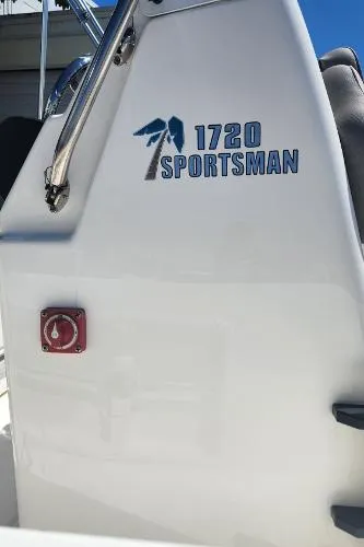 Slide: The Image of Key West 1720 Sportsman CC 2021 - 2